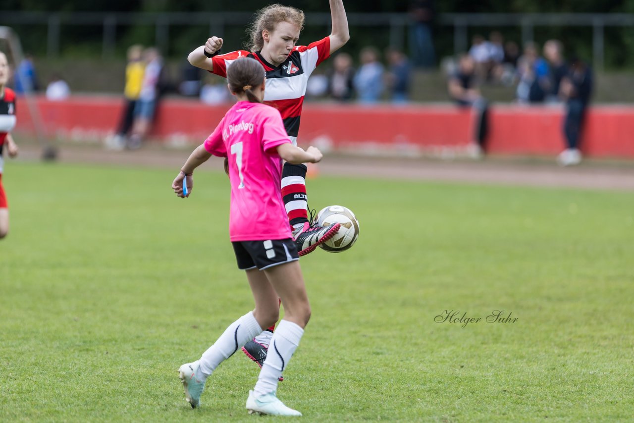 Bild 397 - Loewinnen Cup